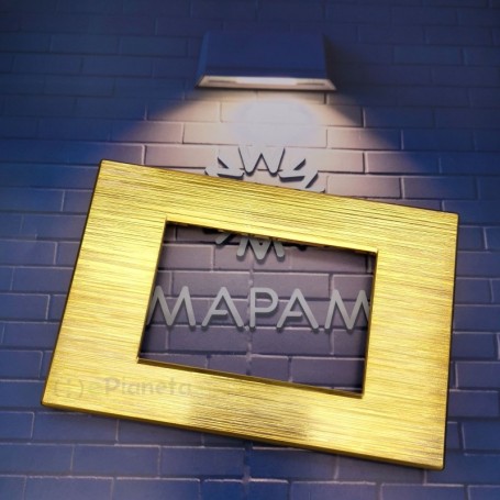 Placca 3 moduli effetto spazzolato oro compatibile vimar plana