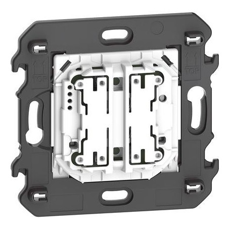 Comando luci wireless dotato di sue pulsanti bticino Living now k4003dcw