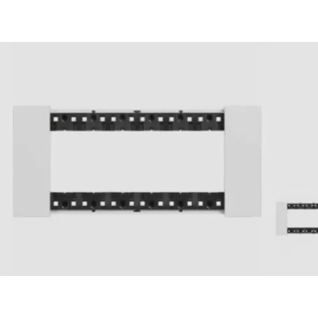 Placca 6P bianca compatibile con Bticino Living BIESSE