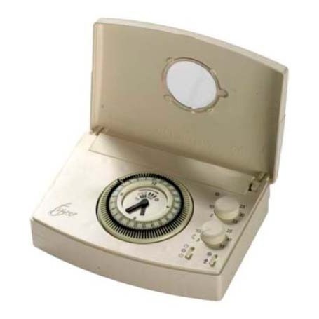 Cronotermostato a batterie da parete bianco CR115BI    Cronotermostato a batterie da parete bianco CR115BI