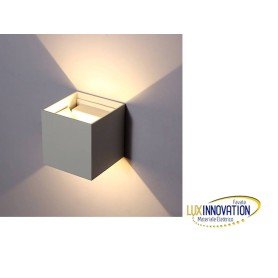 Lampada faretto a muro bianca quadrata doppia luce 5W apertura fascio regolabile