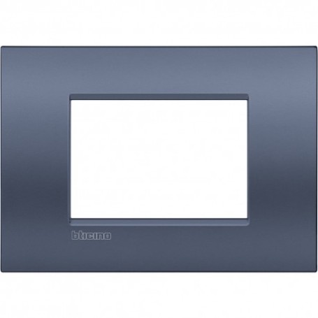 Placca 3 posti Blue Moon Bticino Living Air LNC4803BM