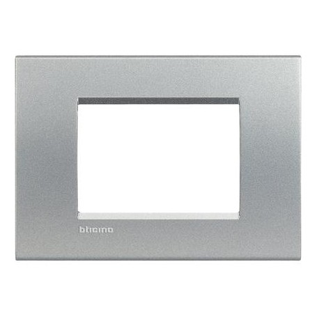 Placca 3 posti Tech Bticino Living LNA4803TE Placca 3 posti Tech Bticino Living LNA4803TE