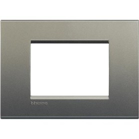 Placca 3 posti Avenue Bticino Living LNA4803AE