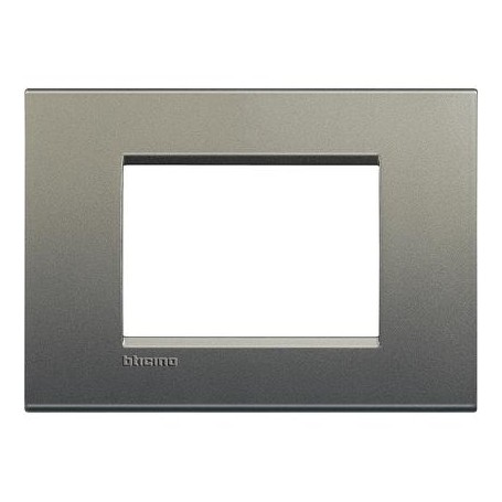 Placca 3 posti Avenue Bticino Living LNA4803AE Placca 3 posti Avenue Bticino Living LNA4803AE