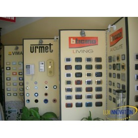 LOTTO  STOCK MATERIALE ELETTRICO PRESE BTICINO MATIX LIVING AXOLUTE LIGHT AIR
