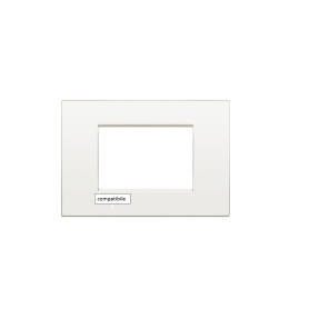 Placca 3 moduli bianca per Bticino Living air compatibile  tipo lnc4803bn
