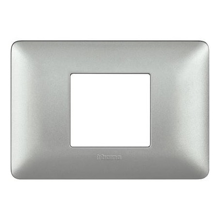 Placca bticino matix silver a 2 moduli per 3 posti AM4819MSL
